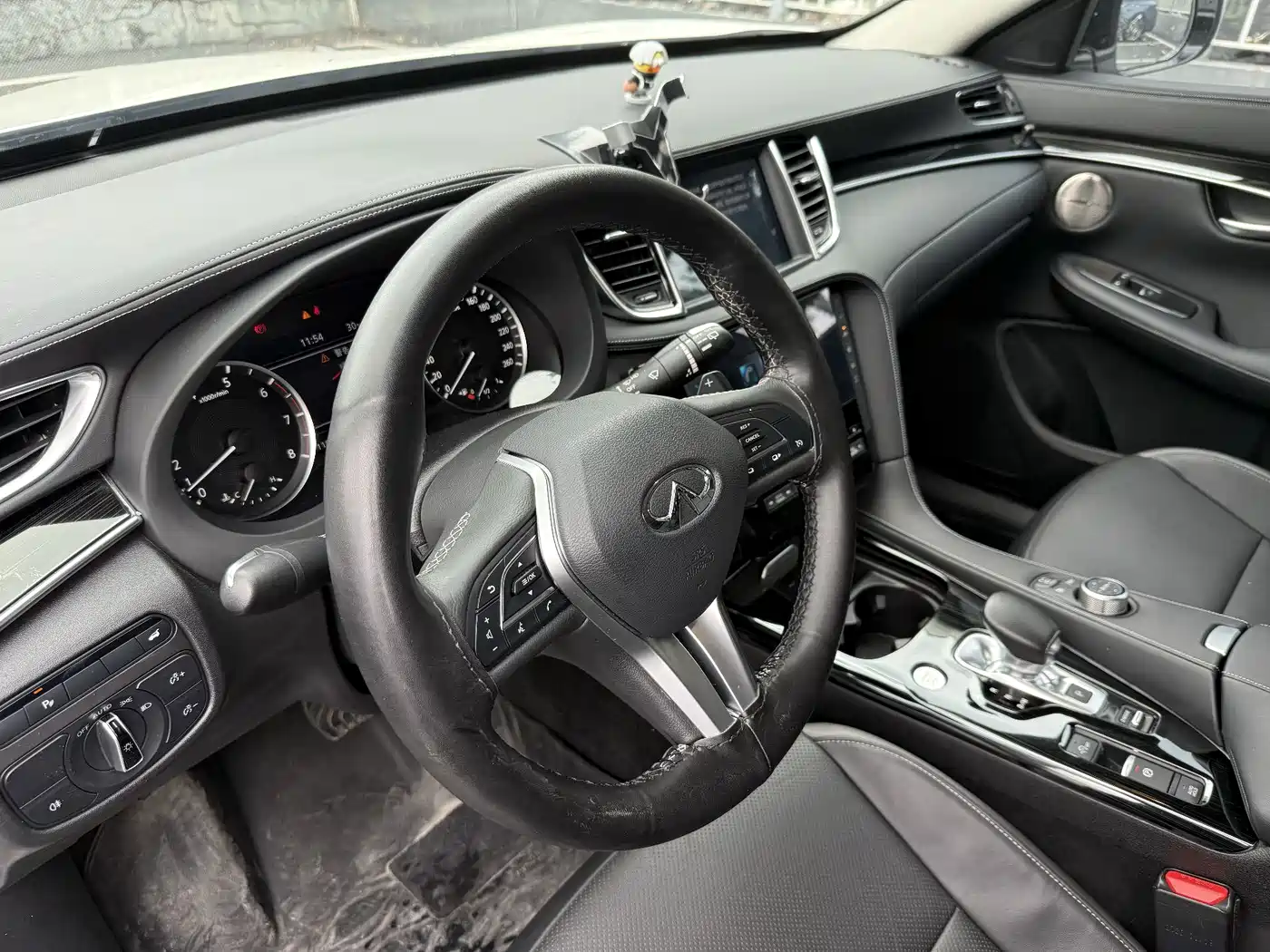 Infiniti QX50 2024 2024 2.0T FWD Navigation Edition