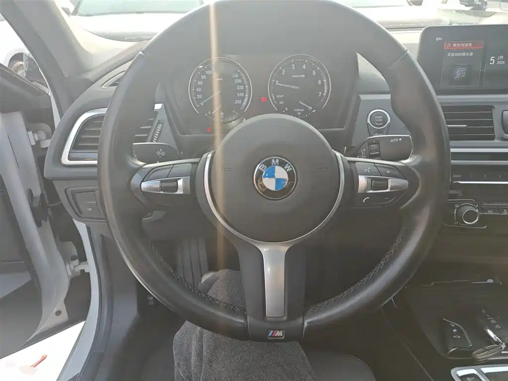 BMW 1 Series 2020 Model 120i M Sport Package фото 6