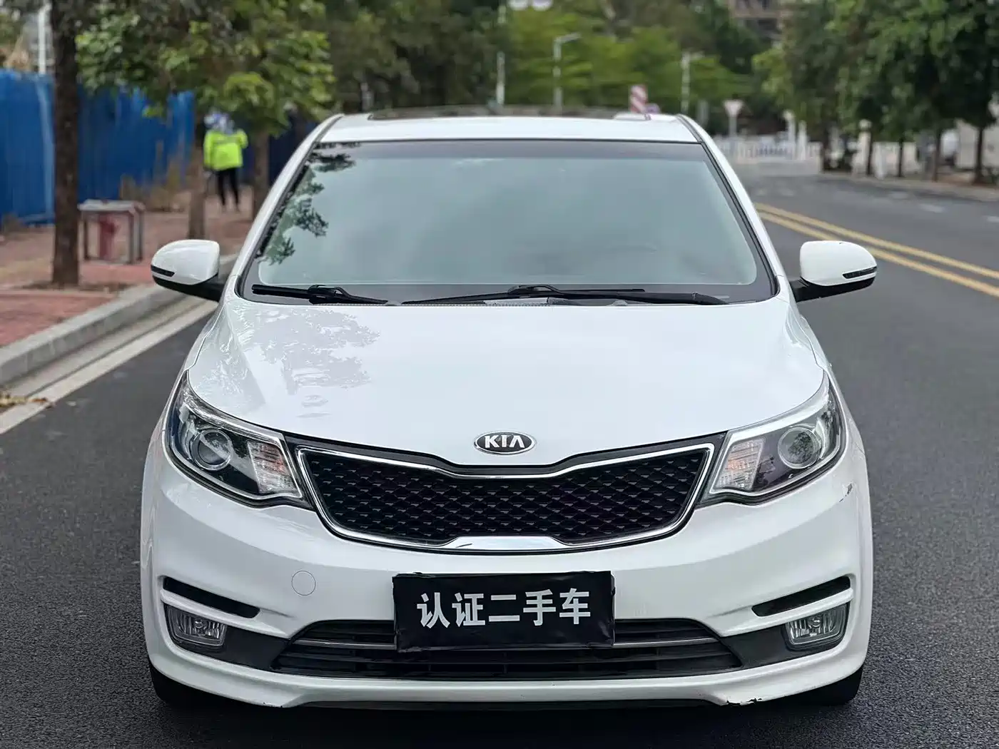 Kia K2 2015 Sedan 1.6L AT Premium фото 2