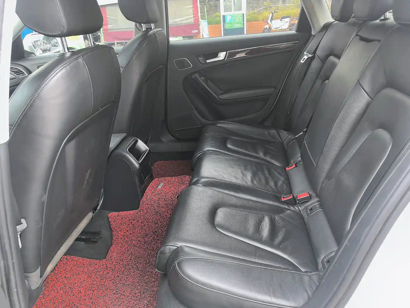 Audi A4L 2013 35 TFSI Automatic Standard фото 8