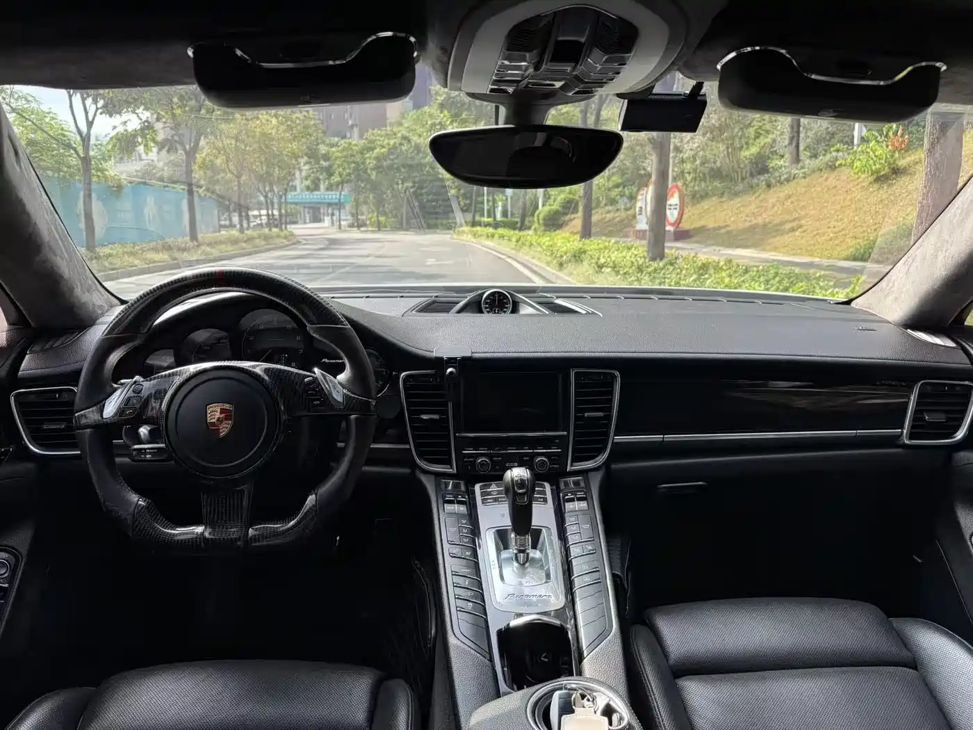 Porsche Panamera 2014 Panamera Executive 3.0T фото 4