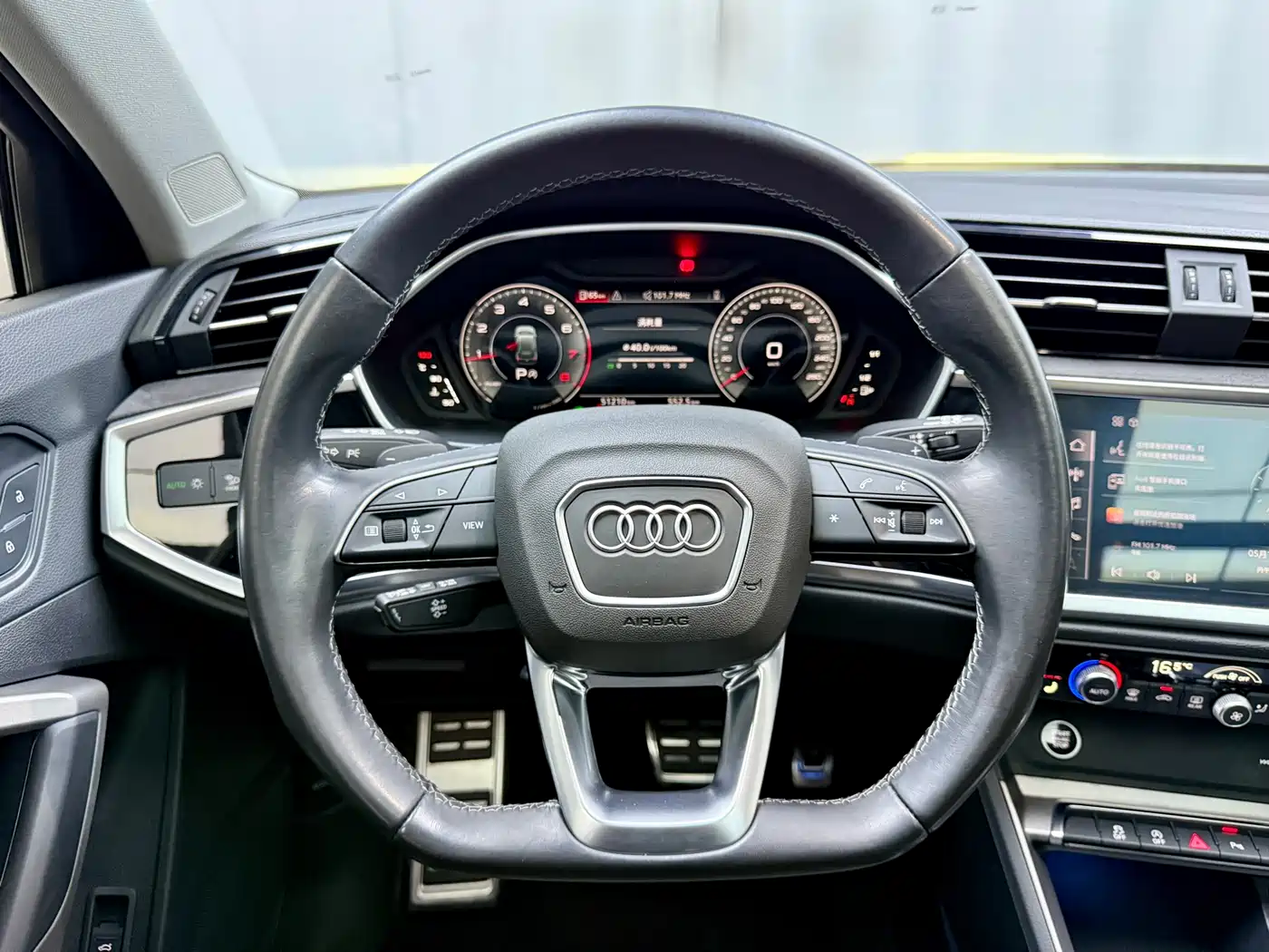 Audi Q3 2022 35 TFSI Fashion Dynamic фото 9