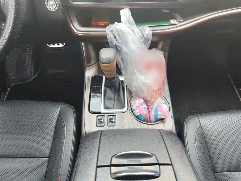 Toyota Highlander 2015 2.0T AWD Luxury Edition 7-seater фото 7
