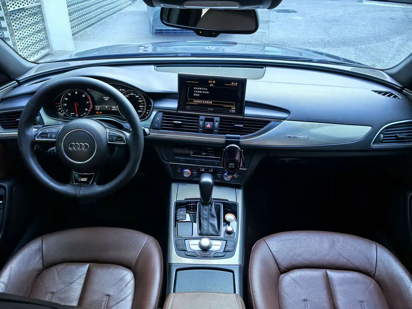 Audi A6L 2018 30th Anniversary 45 TFSI quattro Sport фото 8