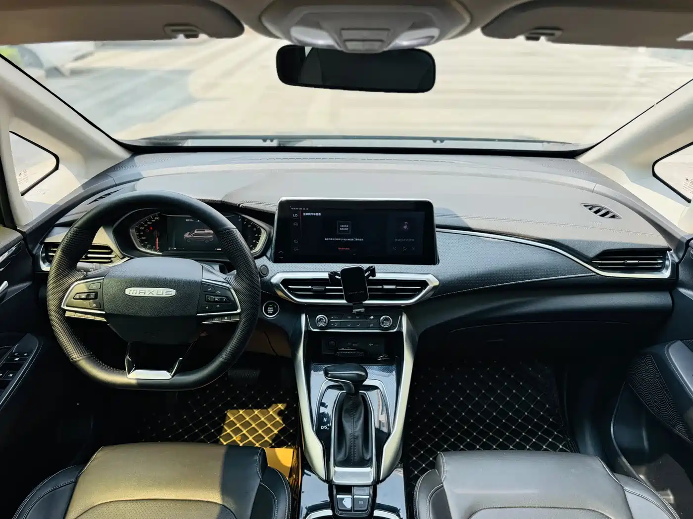 SAIC Maxus Maxus G50 2019 1.5T Automatic Elite Edition China VI фото 9