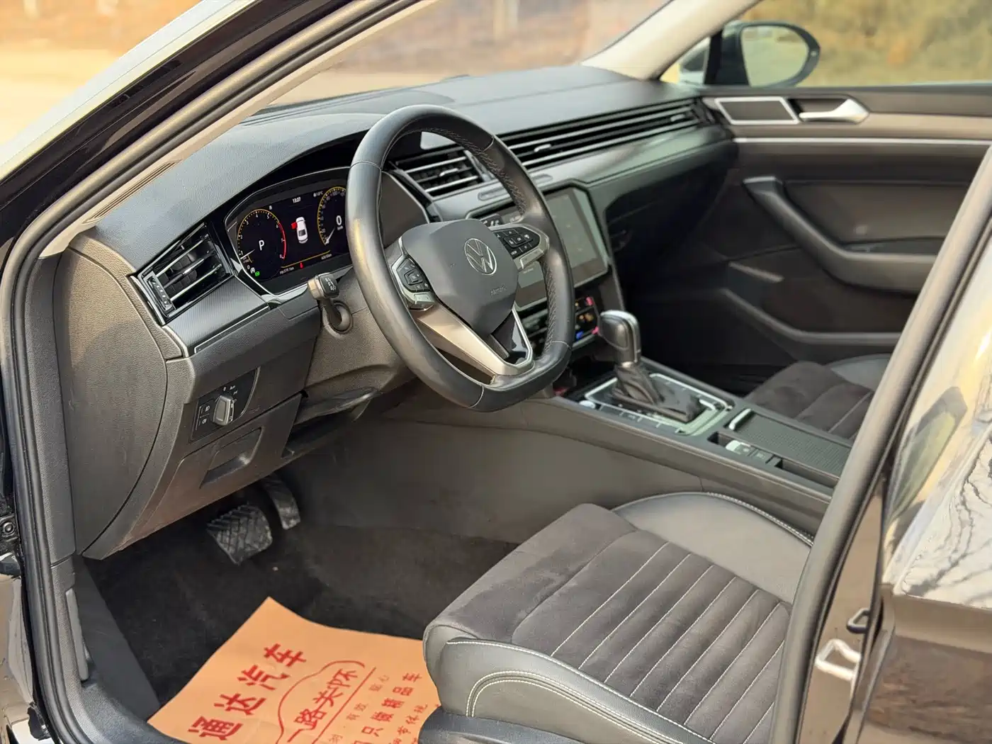 Volkswagen Magotan 2020 330TSI DSG Luxury фото 11