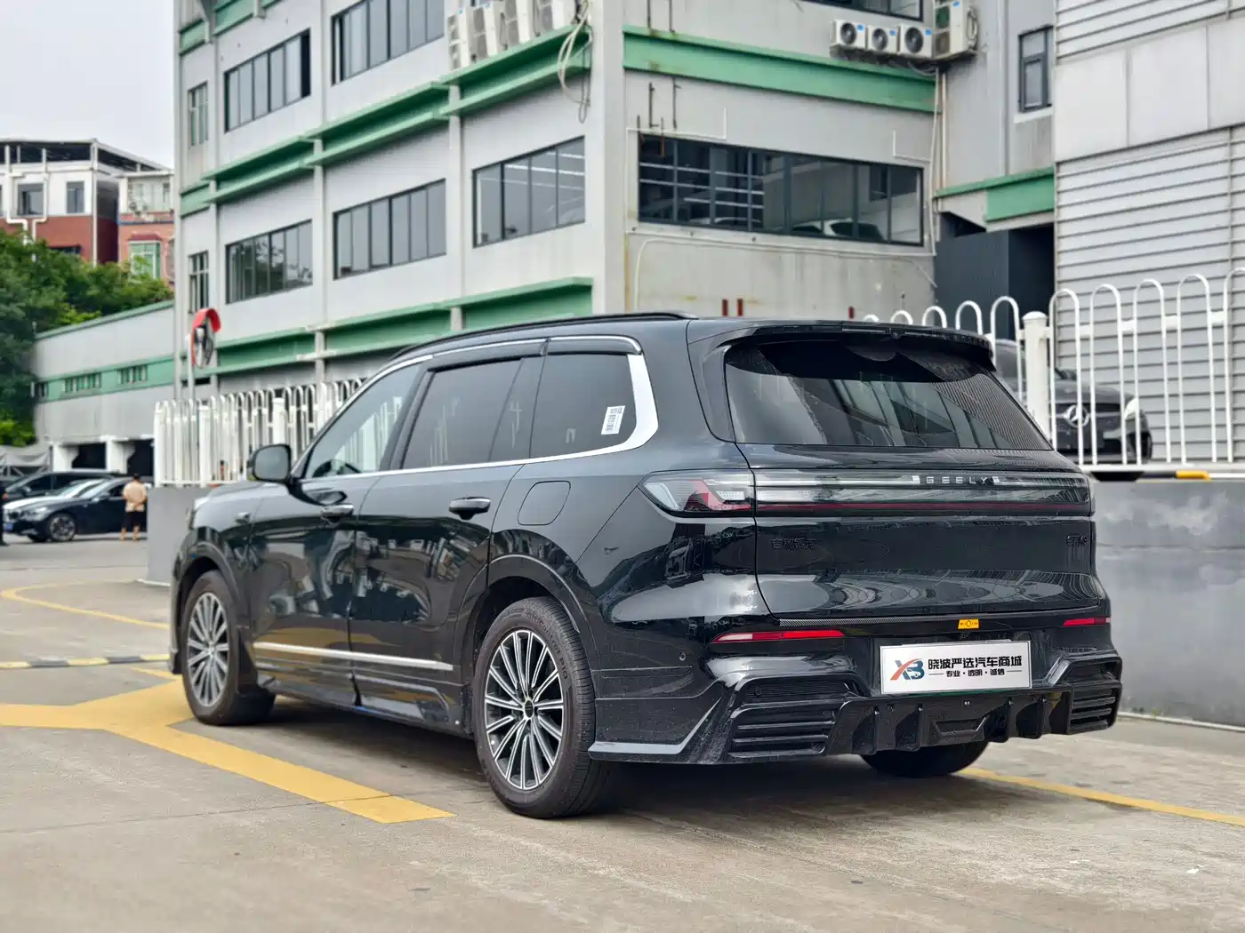 Geely Galaxy Galaxy M9 2025 Model 230km 2WD Explorer+ Edition фото 4