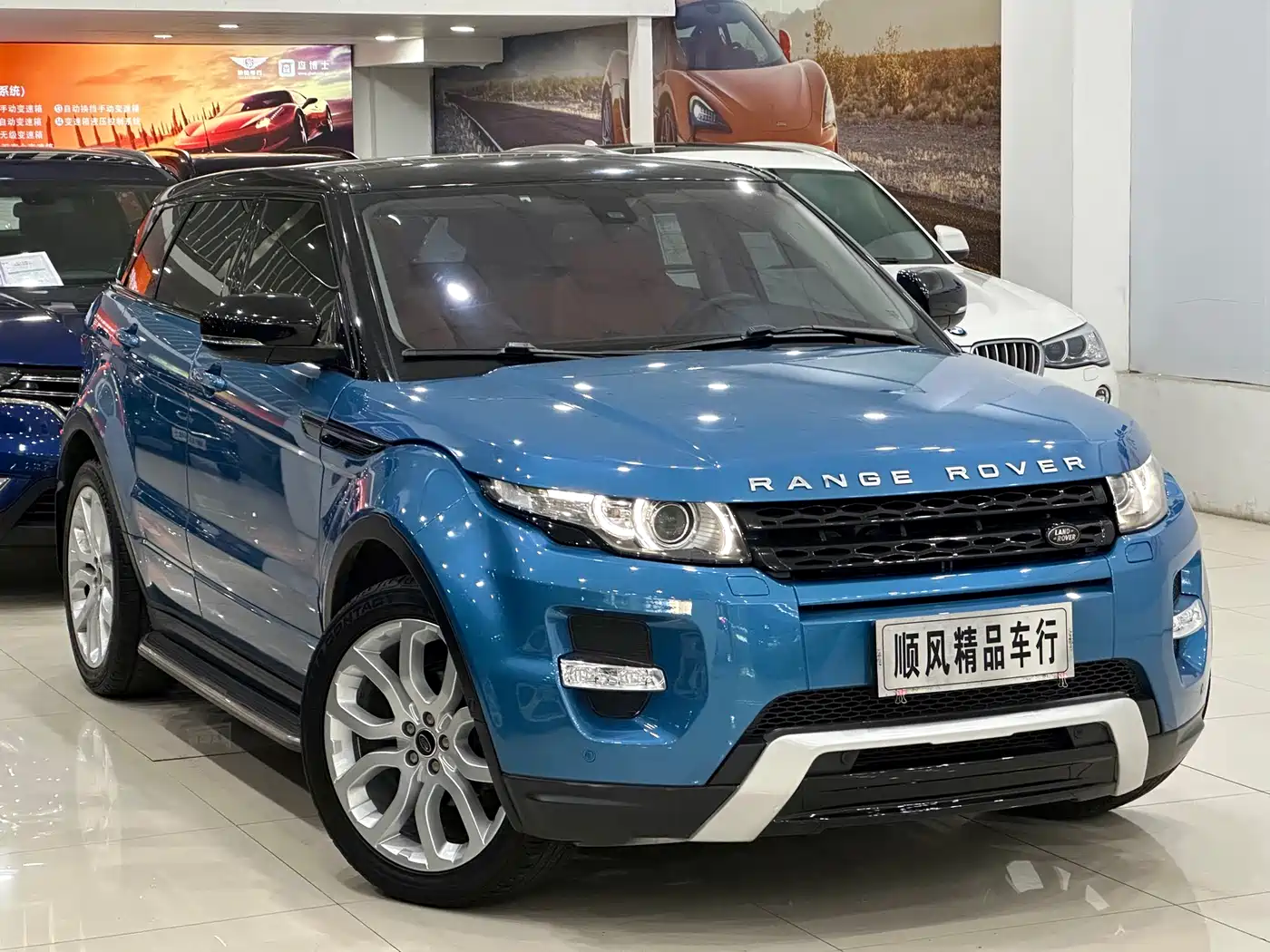 Land Rover Range Rover Evoque (Import) 2014 2.0T 5-door Brilliance Sport фото 3