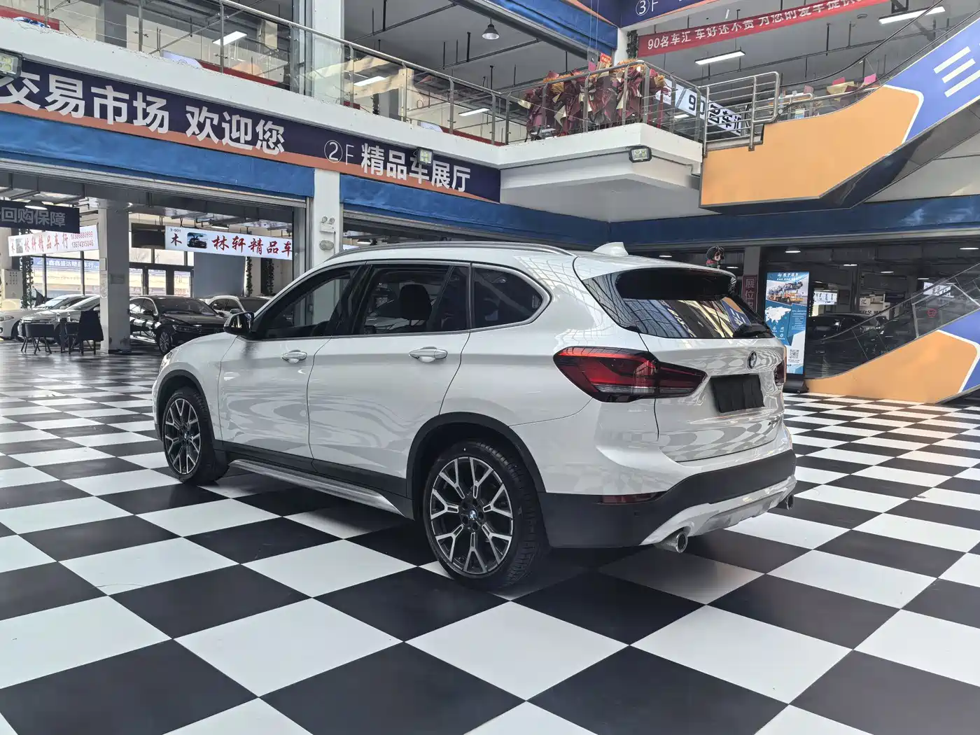 BMW X1 2022 Facelift xDrive25Li Premium Edition фото 9