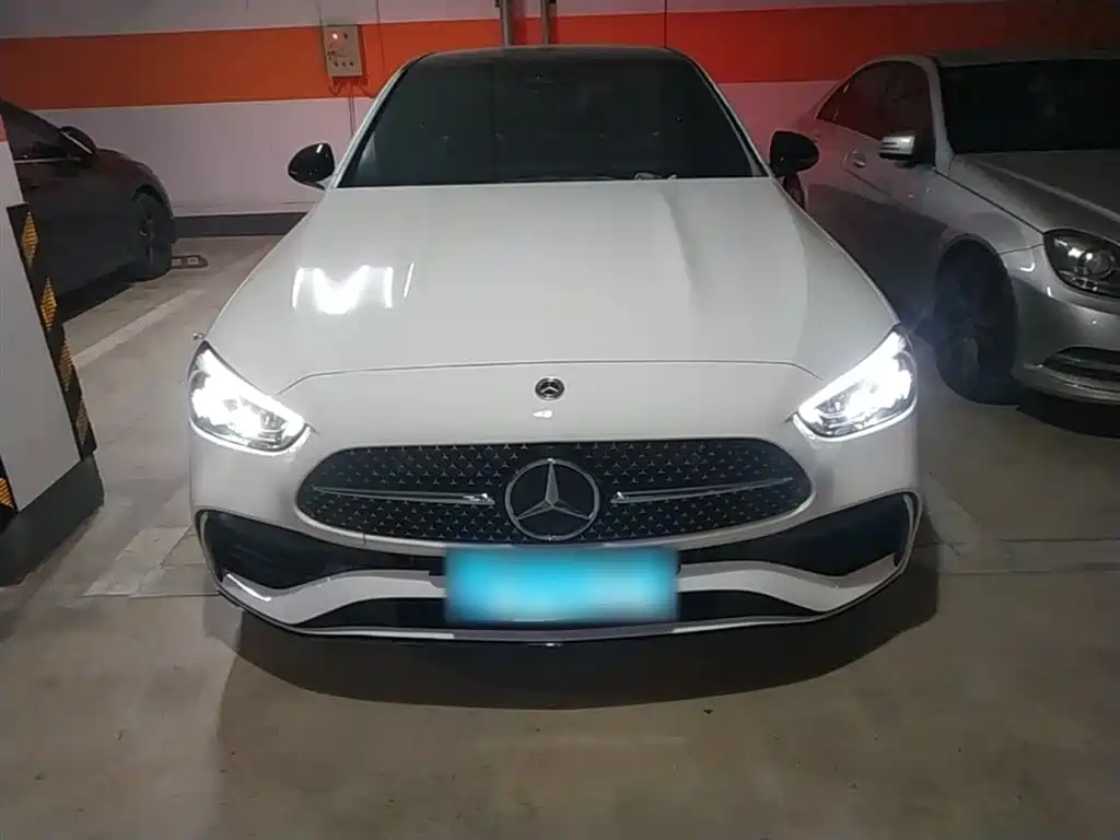 Mercedes-Benz C-Class 2024 C 260 L Night Edition Sport фото 3