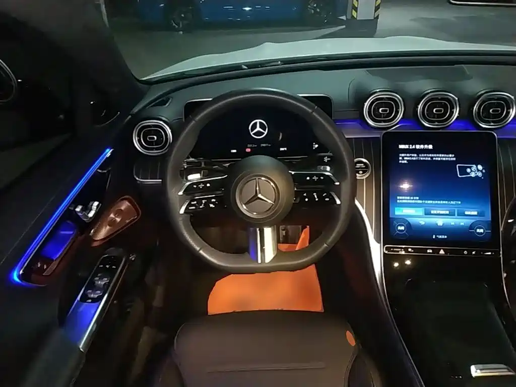 Mercedes-Benz C-Class 2024 C 260 L Night Edition Sport фото 7