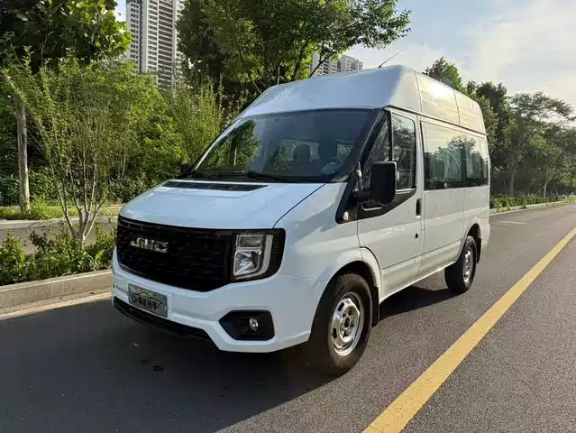 Jiangling JMC Fushun 2023 2.0T Manual Medium Wheelbase Medium Roof Commercial Multi-Purpose Vehicle 6-Seater