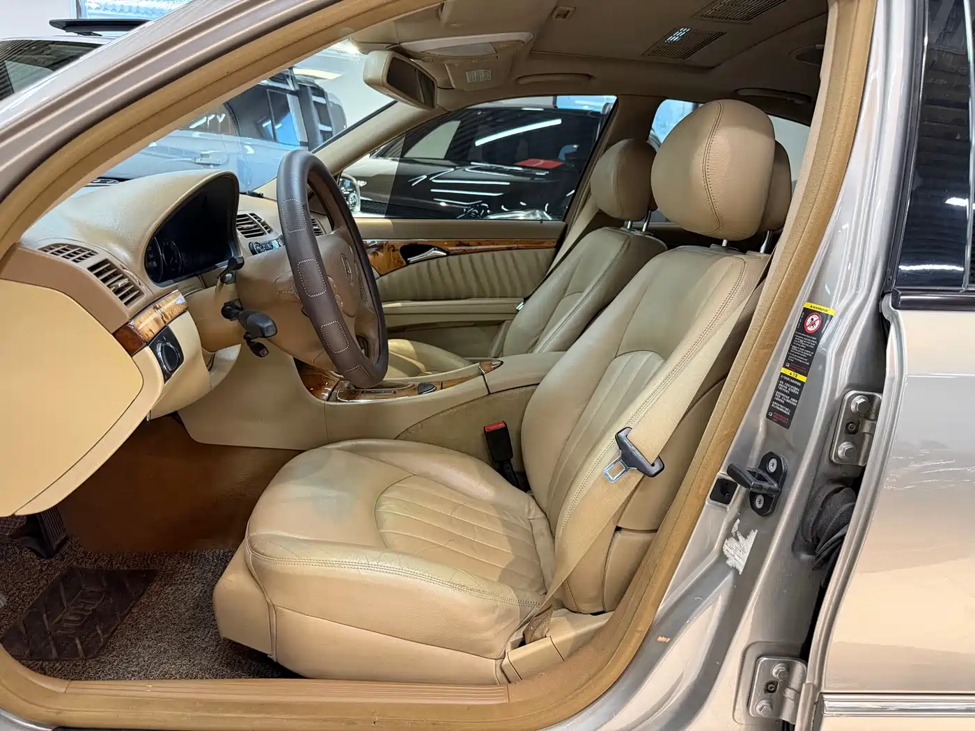 Mercedes-Benz E-Class 2008 E 230 Fashion фото 9