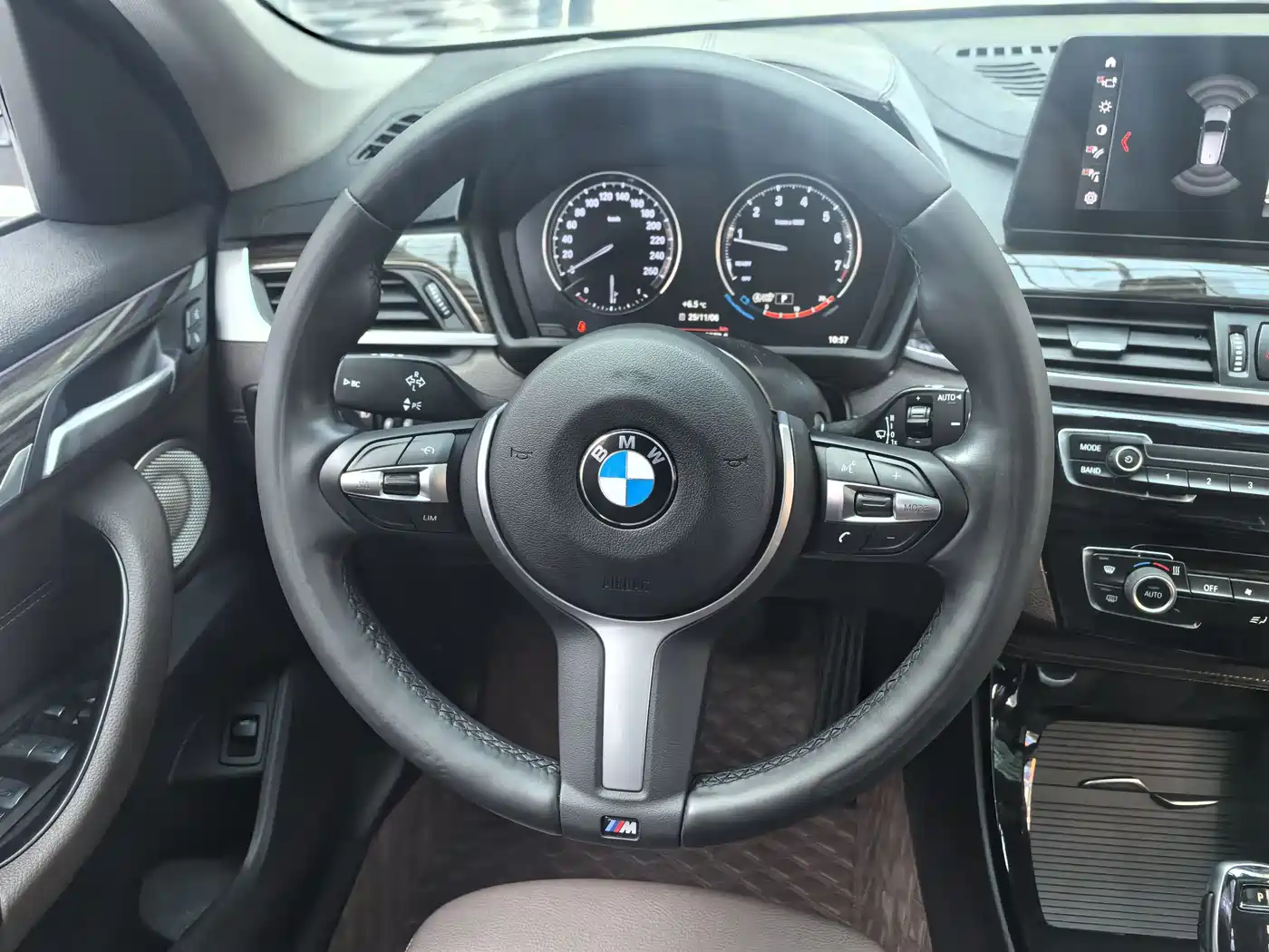 BMW X1 2022 Facelift xDrive25Li Premium Edition фото 14