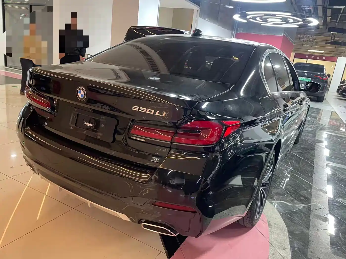 BMW 5 Series 2022 530Li Leading M Sport Package фото 13