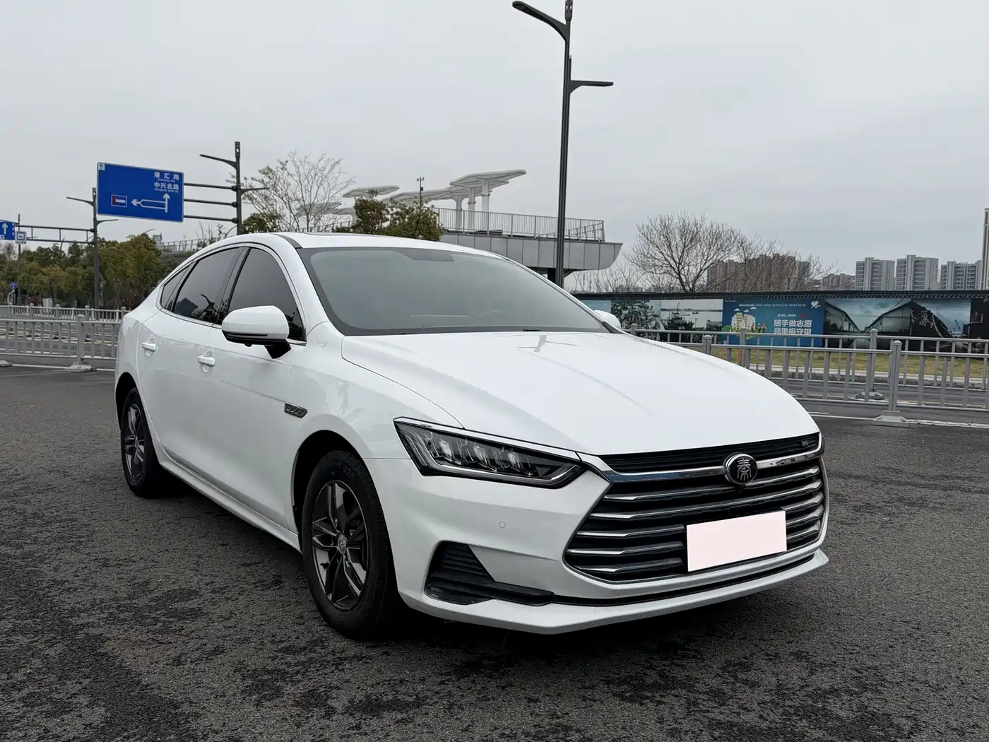 BYD Qin Pro 2019 Super Energy Edition 1.5TI Auto Smart Connection Sharp Dynamic Type China V фото 3
