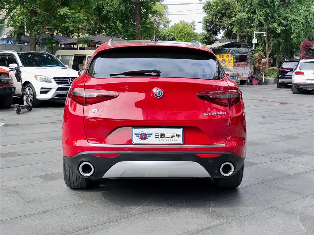 2019 Alfa Romeo Stelvio