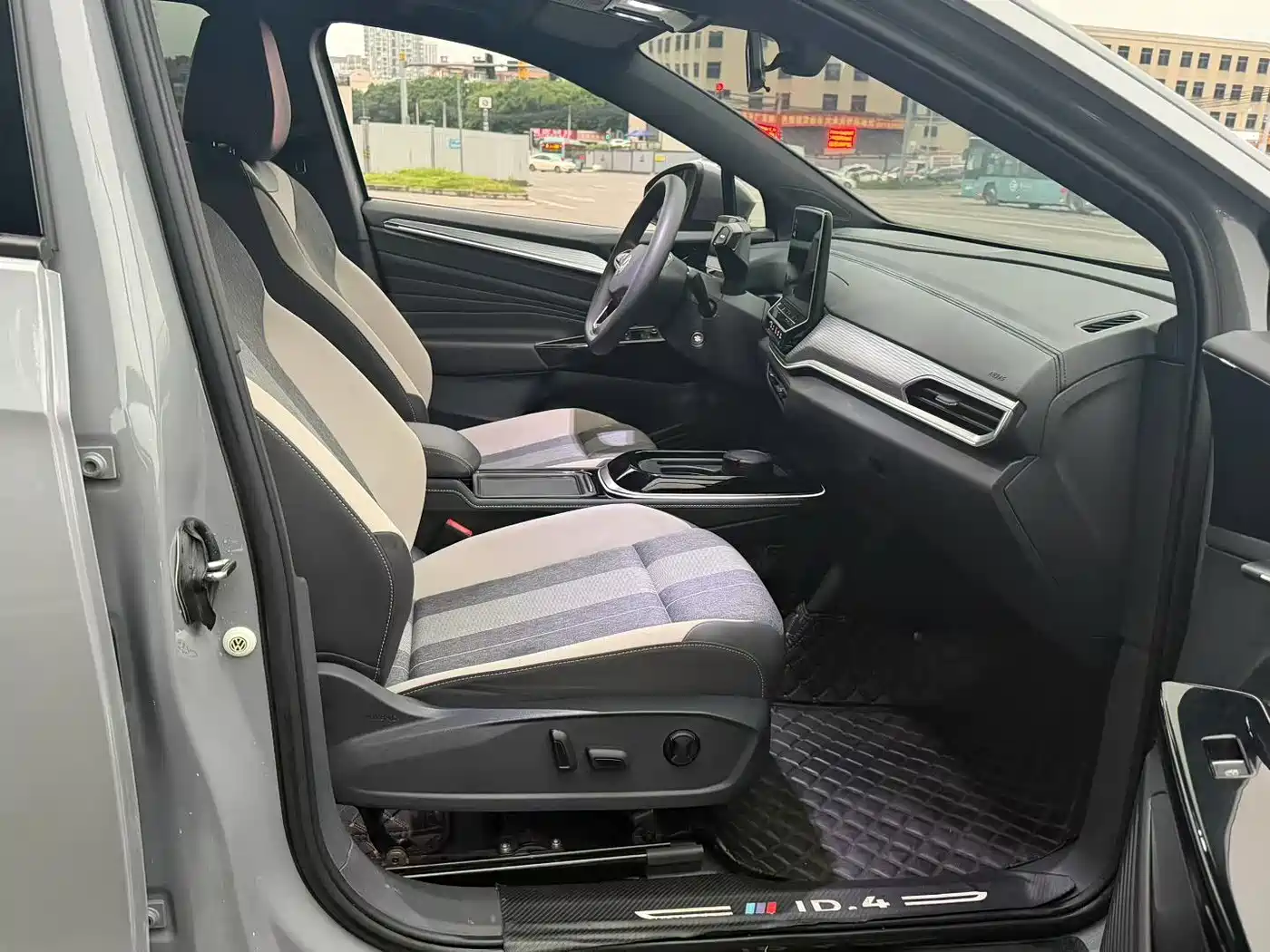 Volkswagen ID.4 CROZZ 2024 Pure Limited Edition фото 4