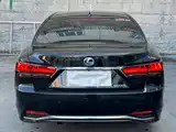Фото 8 - Lexus LS