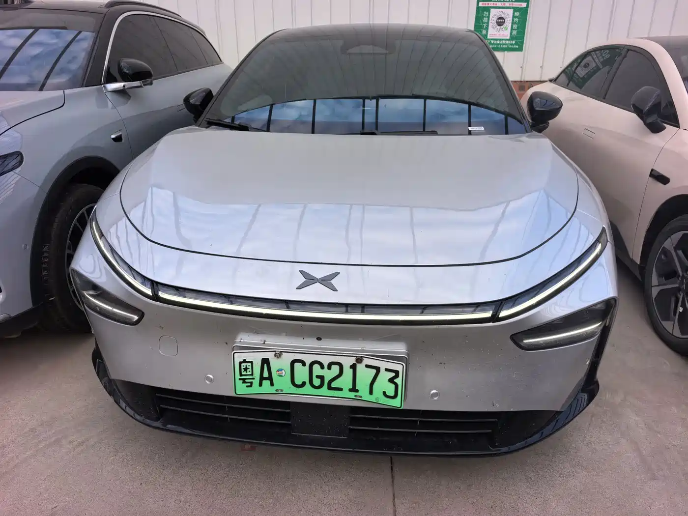 Фото 2 - XPeng P7+