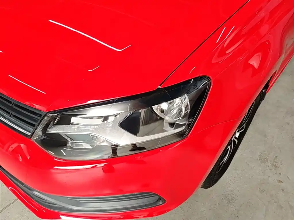 Volkswagen Polo 2016 1.4L Automatic Trend фото 24