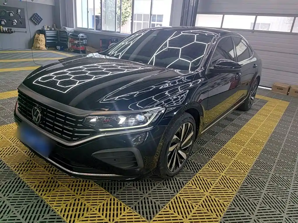 Volkswagen Passat 2024 380TSI Dragon Soaring Edition фото 2