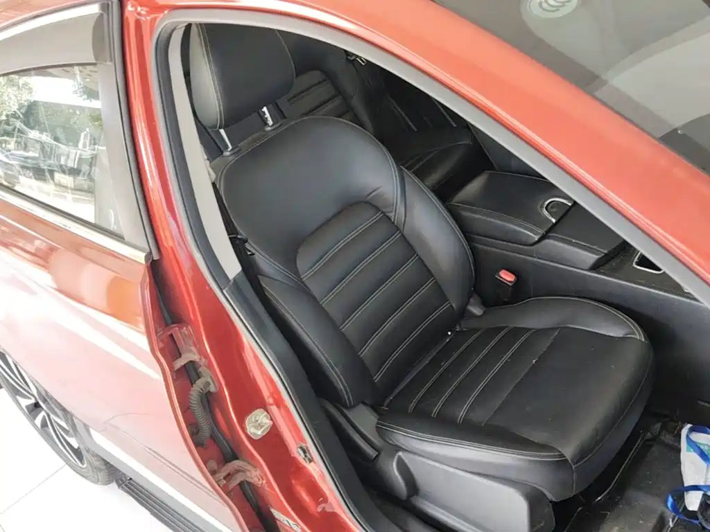 Venucia T90 2017 2017 2.0L CVT Smart Edition