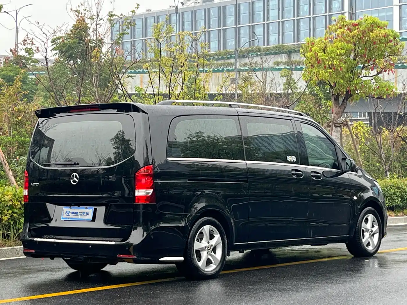 Mercedes-Benz Vito 2021 2.0T Business Edition 7-seater фото 6