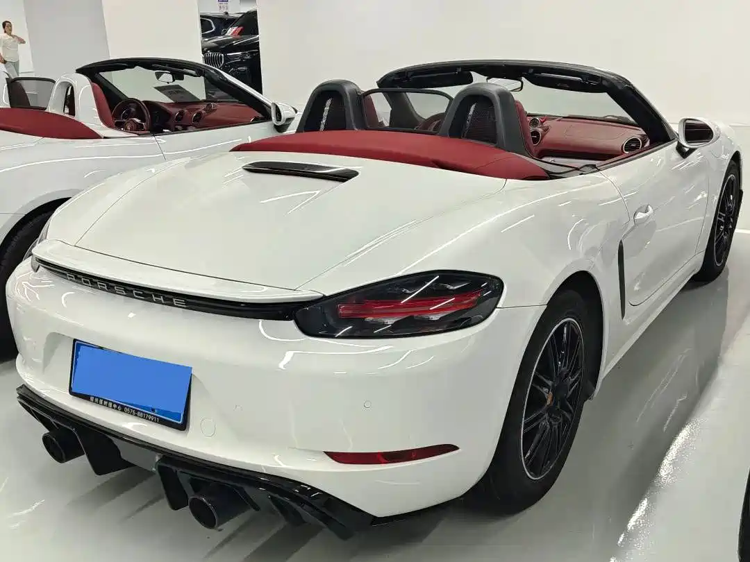 Porsche 718 2016 Boxster 2.0T фото 5