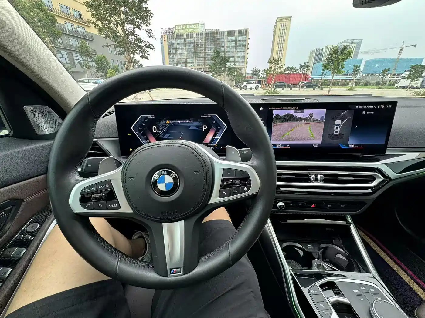 BMW 3 Series 2023 320Li M Sport Package фото 11