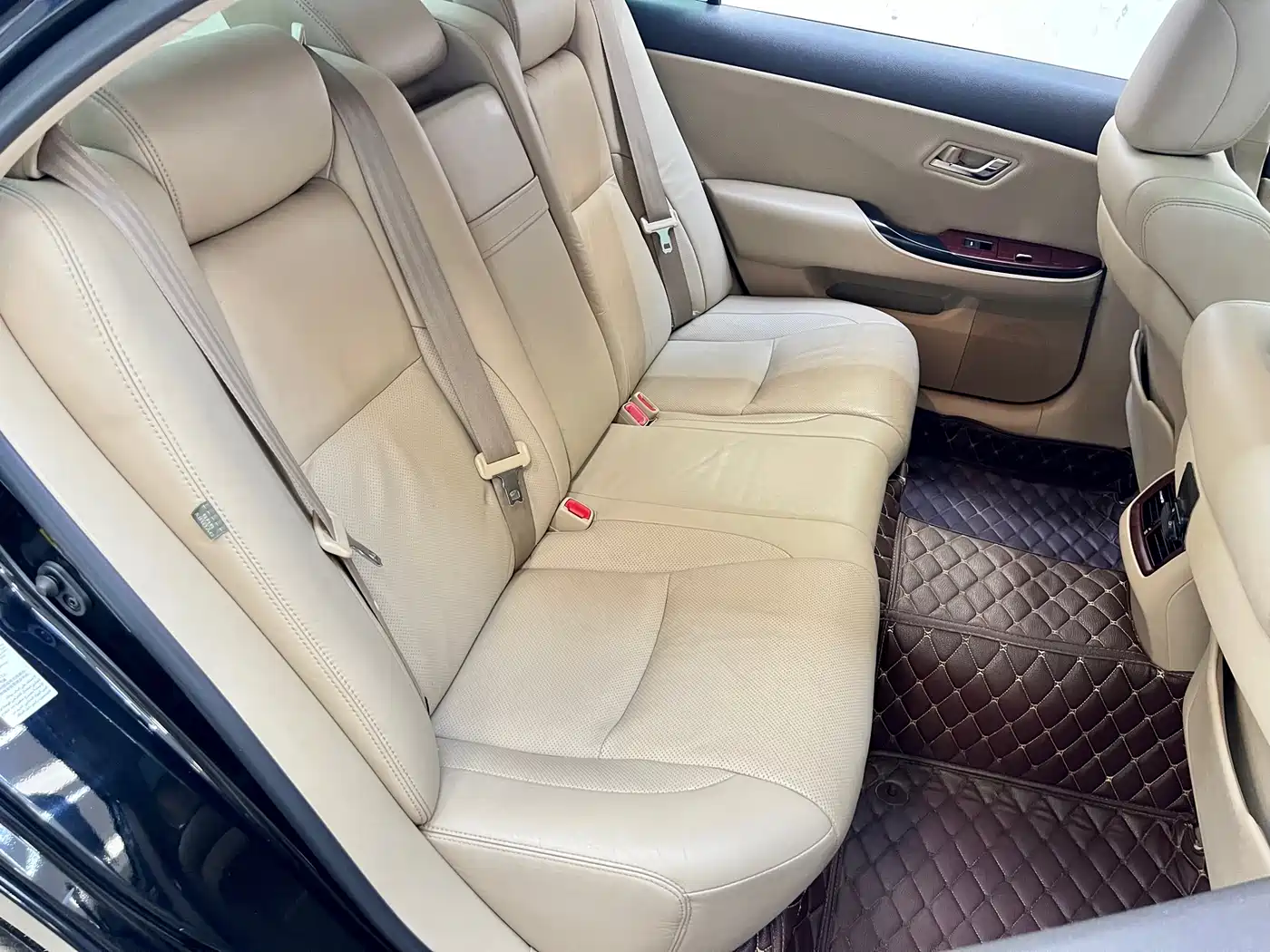 Toyota Crown 2011 2.5L Royal Leather Sunroof Special Edition фото 10