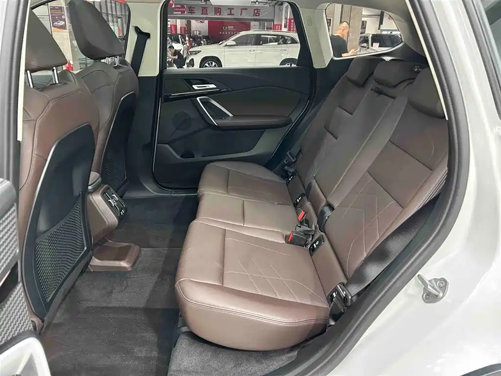 BMW X1 2023 sDrive20Li X Design Package фото 14