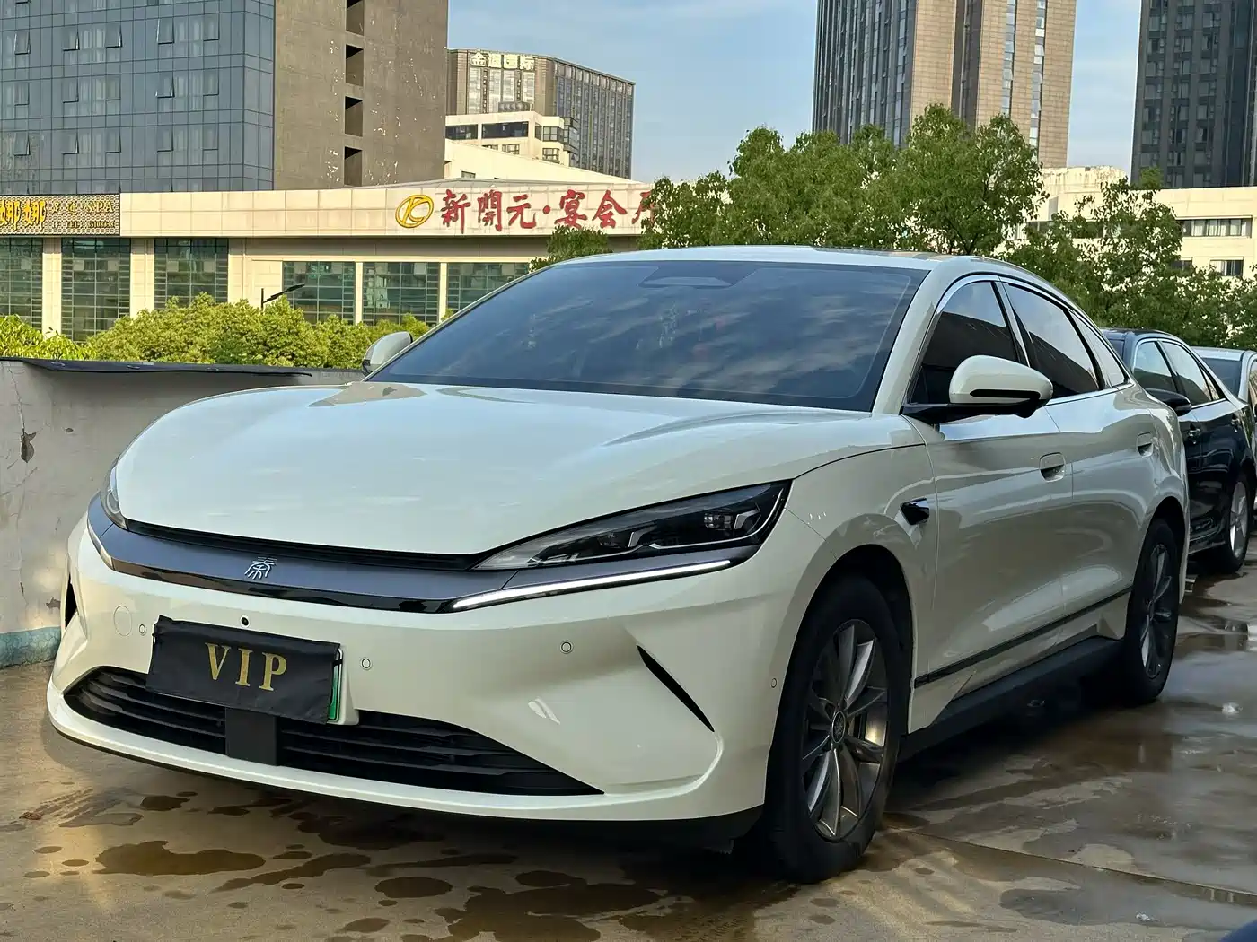 BYD Qin L 2025 EV 470KM Leading Edition