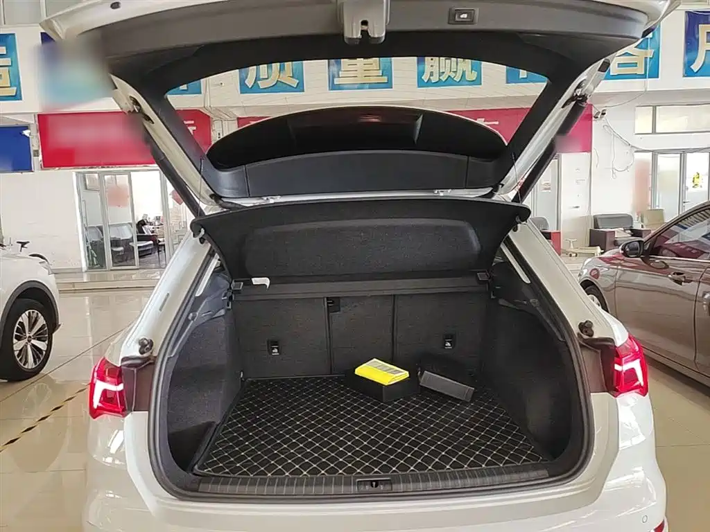 Audi Q3 2019 35 TFSI Progressive Sport фото 19