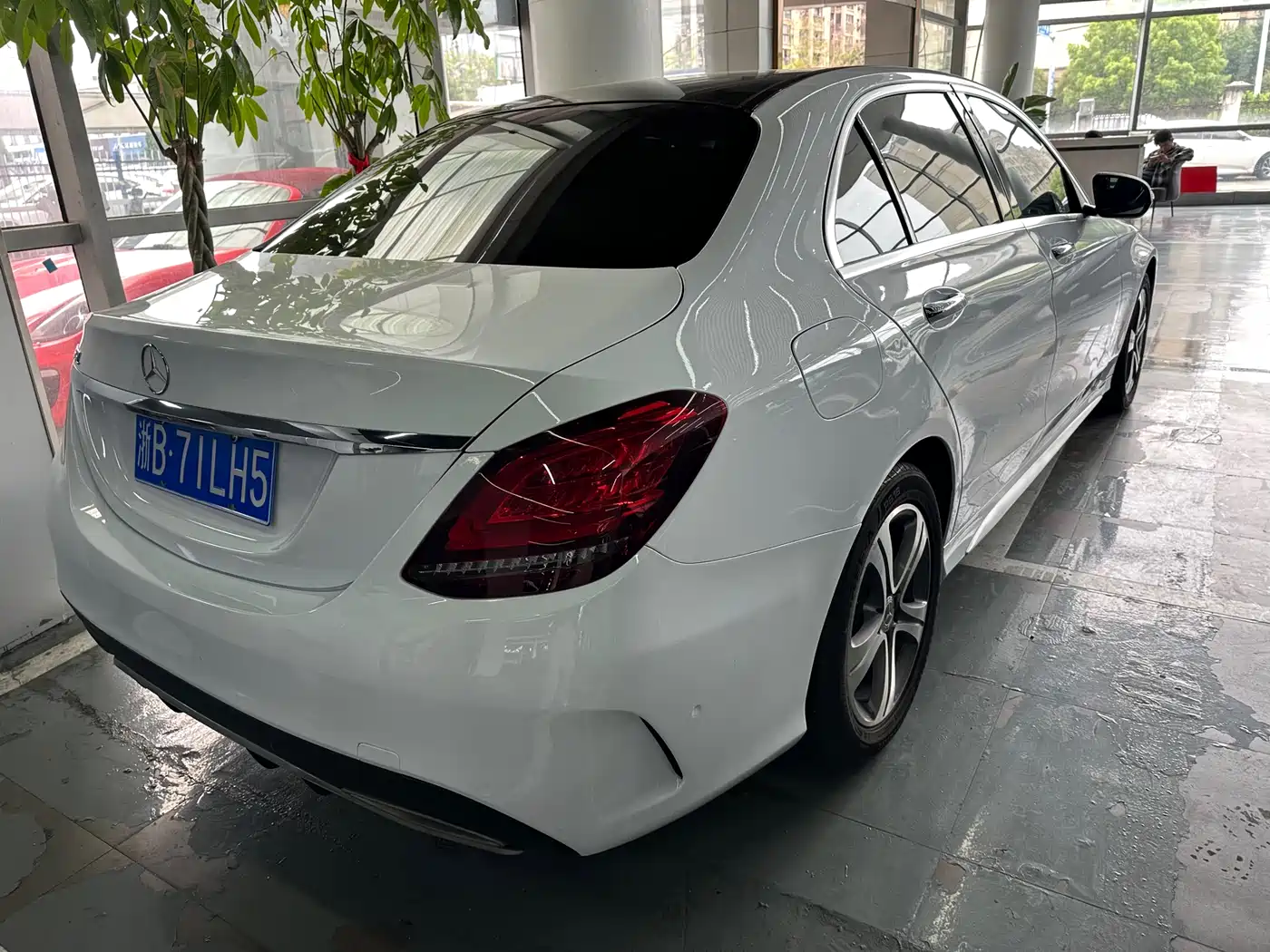 MERCEDES-BENZ C CLASS