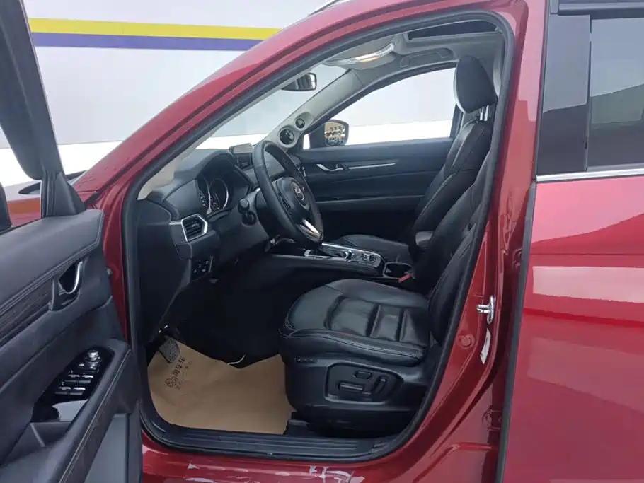 Фото 9 - Mazda CX-5