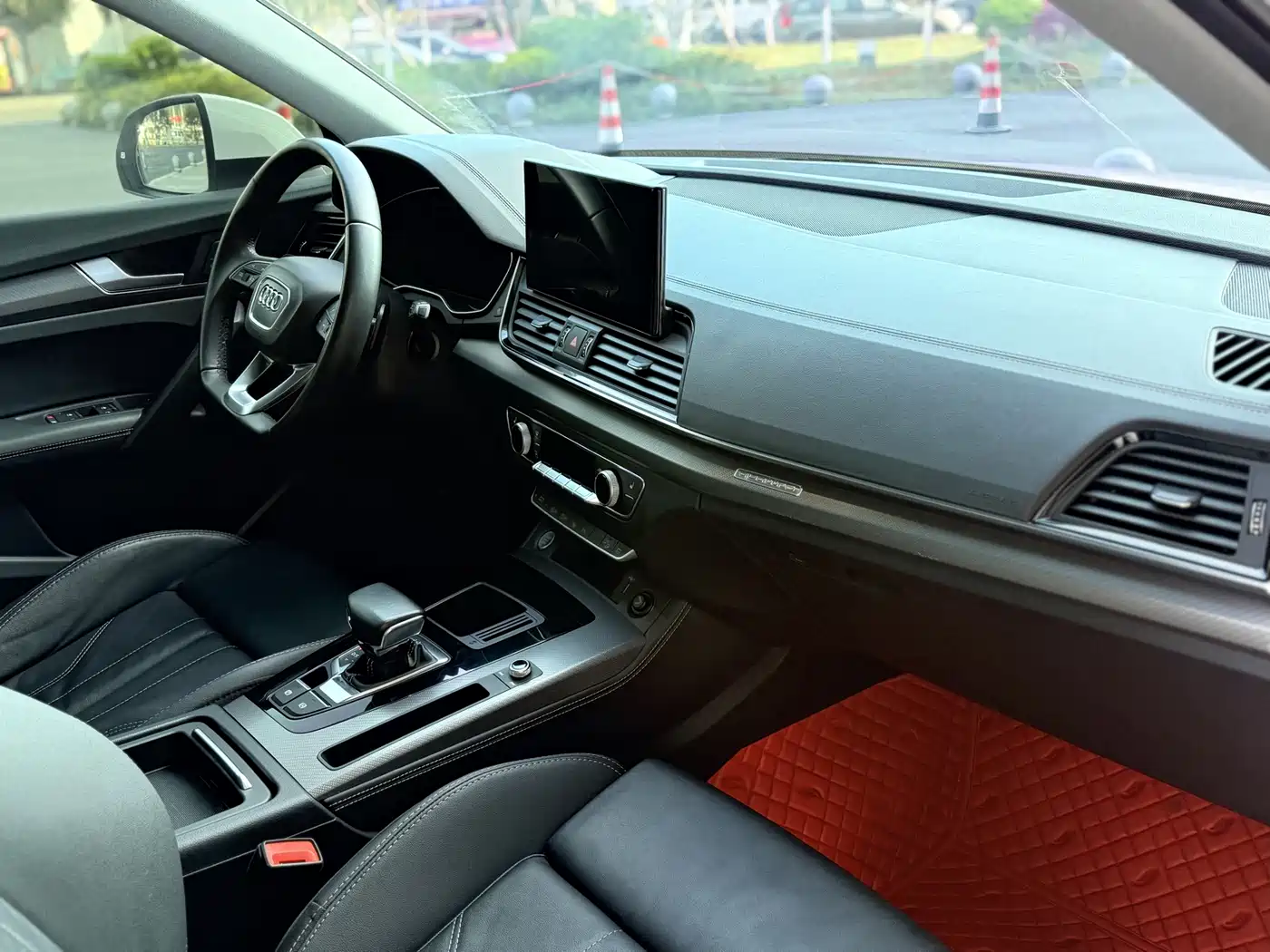 Audi Q5L 2022 Facelift 40T Luxury Dynamic фото 10