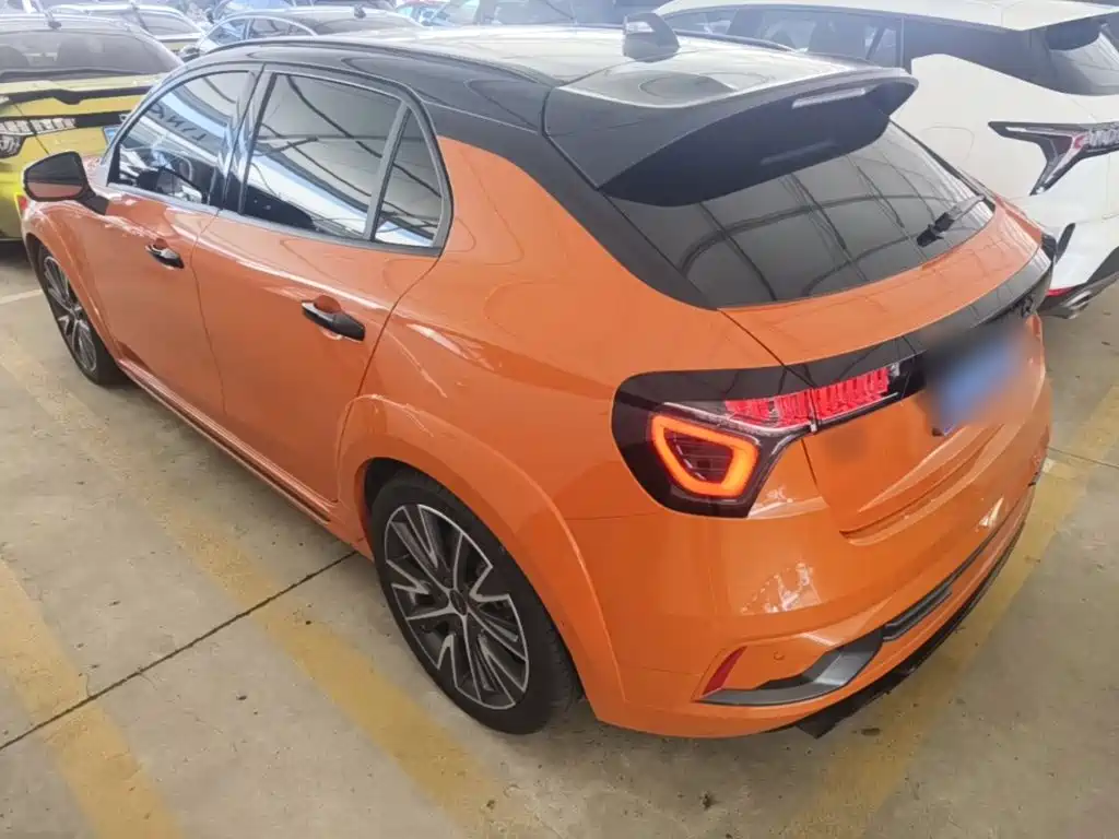 Lynk & Co 02 Hatchback 2023 2021 2.0TD Halo