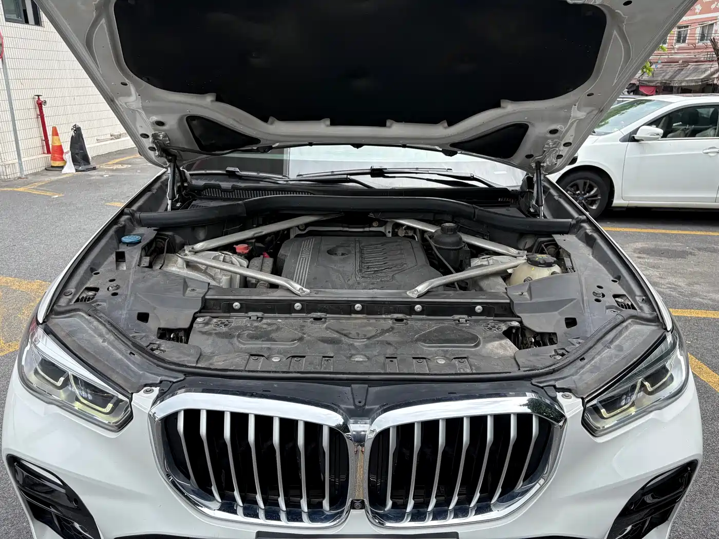 BMW X5 (Import) 2019 xDrive40i M Sport Package фото 19