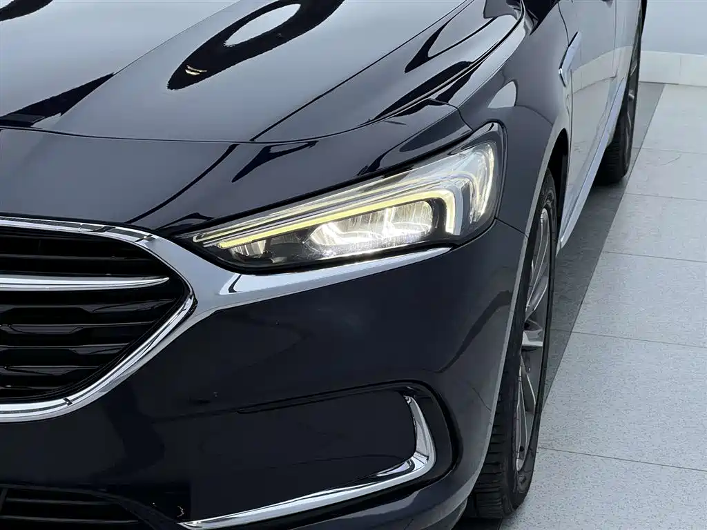 Buick LaCrosse 2021 652T Luxury Edition фото 4