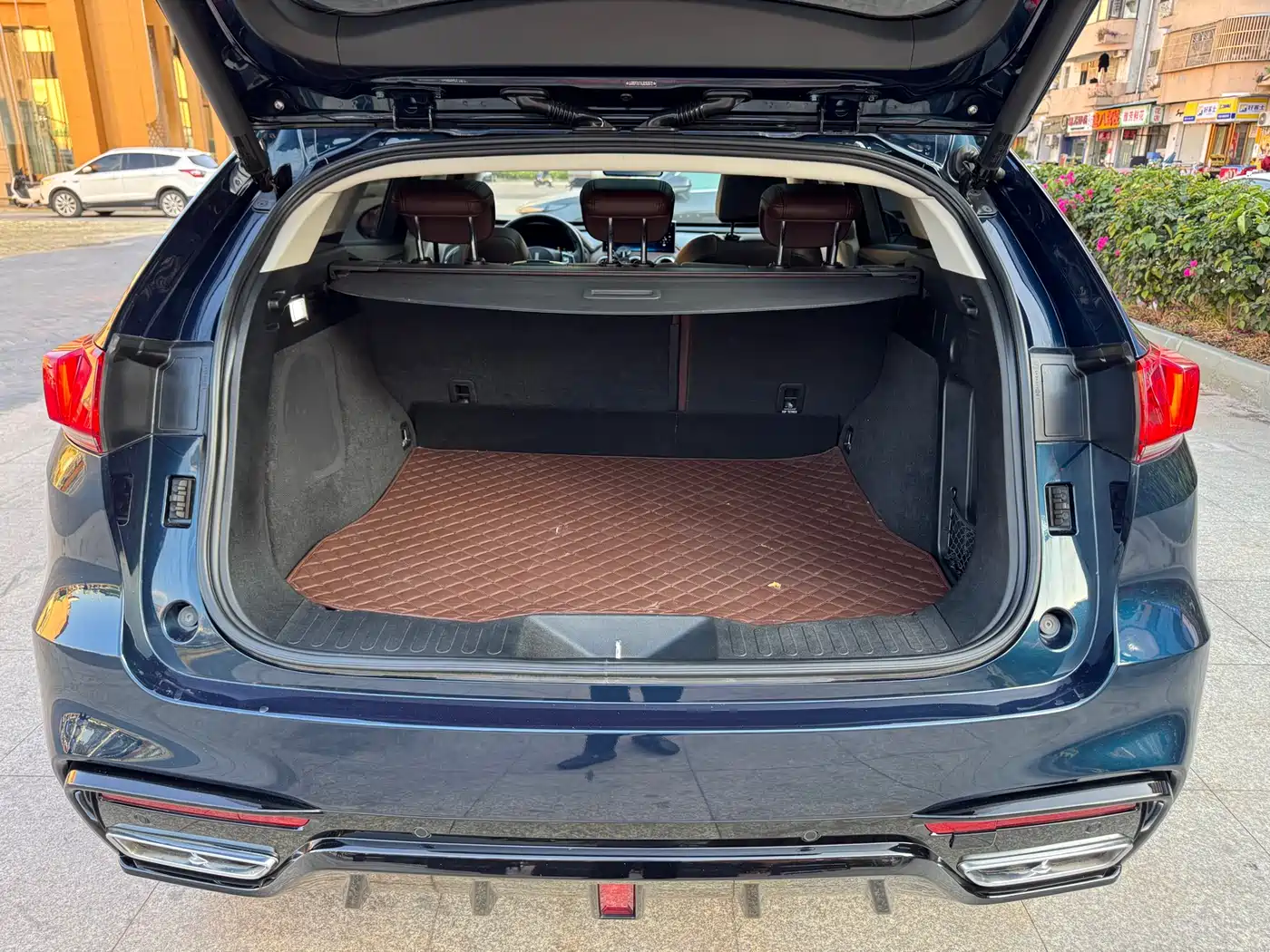 WEI PAI WEI BRAND VV7