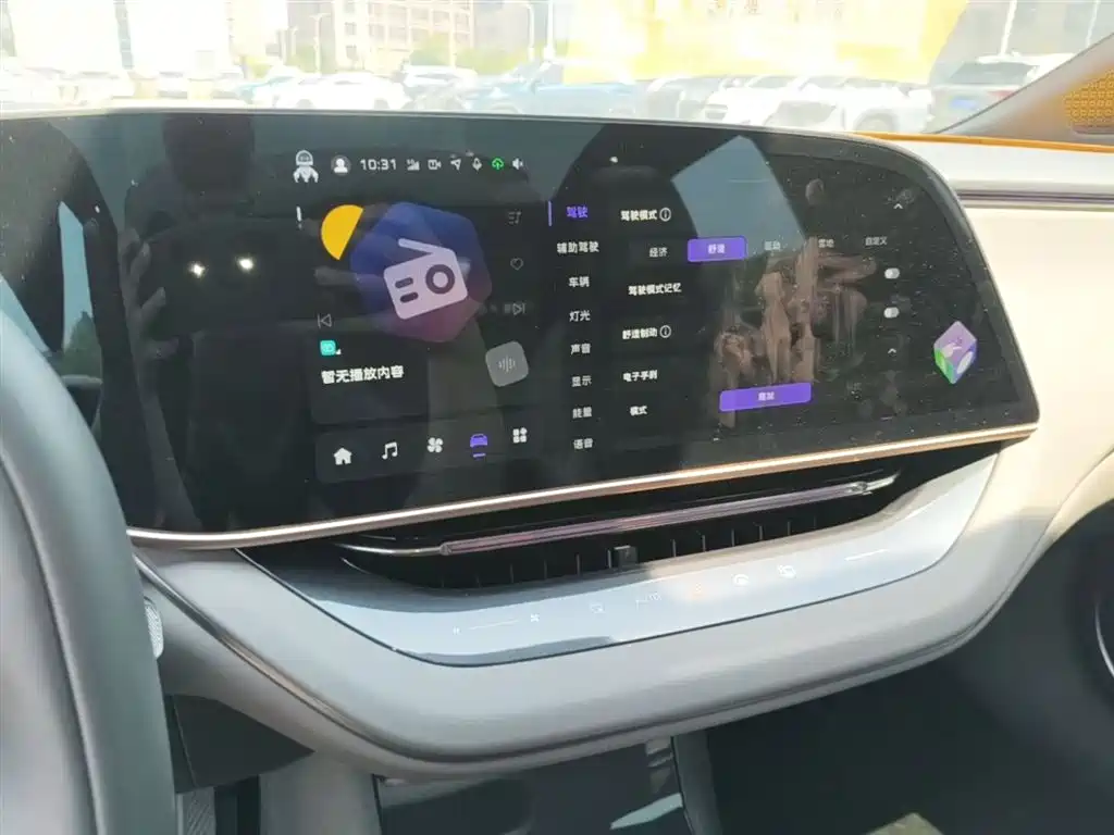 Hongqi EH7 2024 Model 760 Pro+ AWD фото 20
