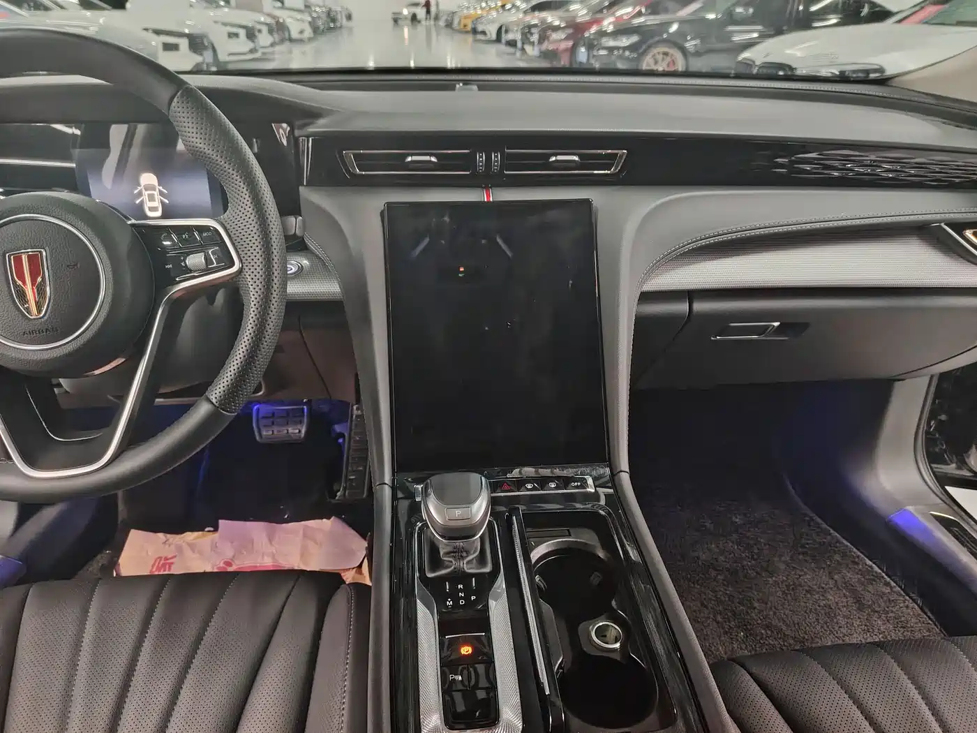 Hongqi H5 2024 1.5T HEV Smart Connect Flag Rhythm Edition фото 6