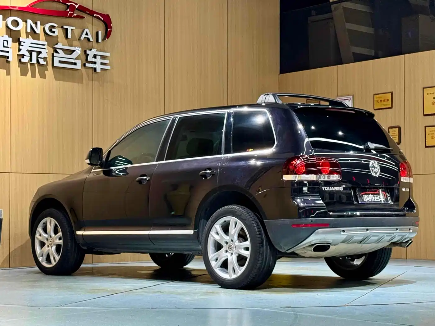 Volkswagen Touareg 2009 3.0T Diesel Luxury фото 19