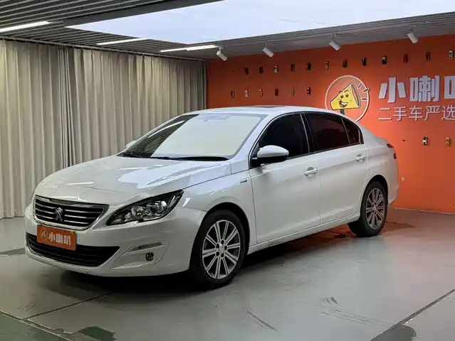 PEUGEOT 408