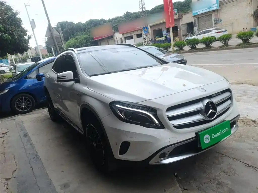 Mercedes-Benz GLA 2016 GLA 220 4MATIC Fashion фото 4
