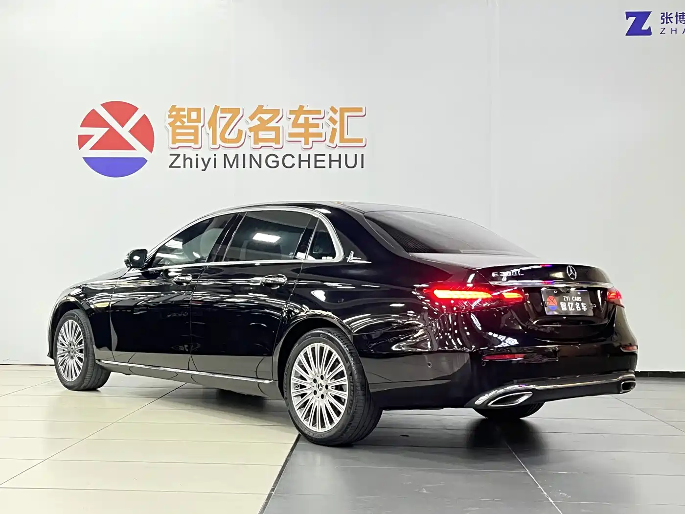 Mercedes-Benz E-Class 2021 E 300 L Luxury фото 9