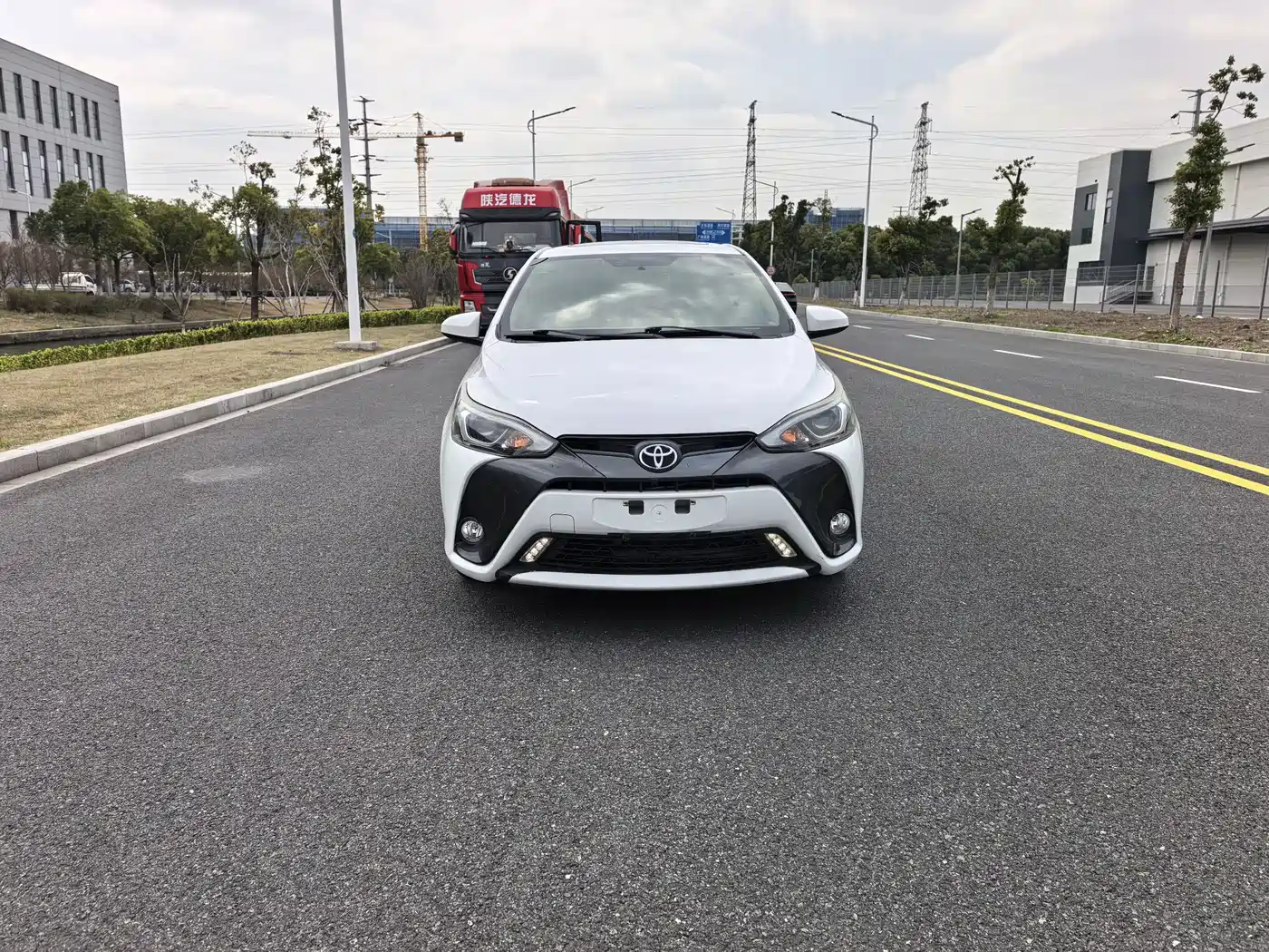 Toyota YARiS L Zhi Xuan 2016 Facelift 1.5GS CVT Sharp Edition фото 2