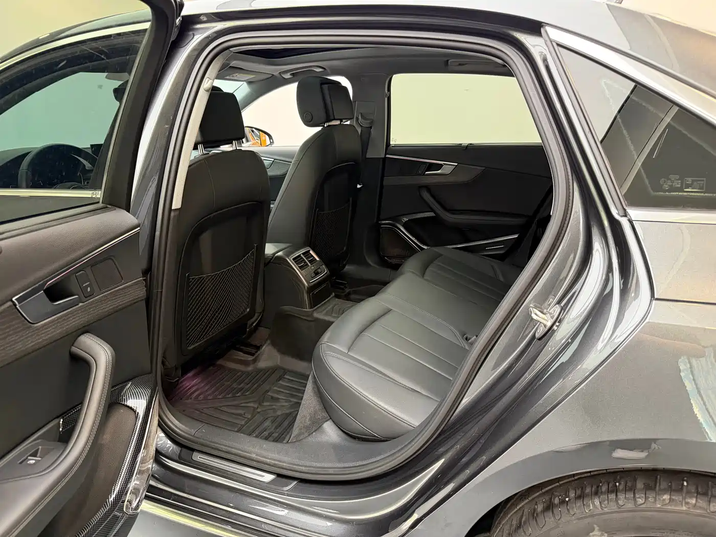 Audi A4L 2022 40 TFSI Luxury Elegance фото 15
