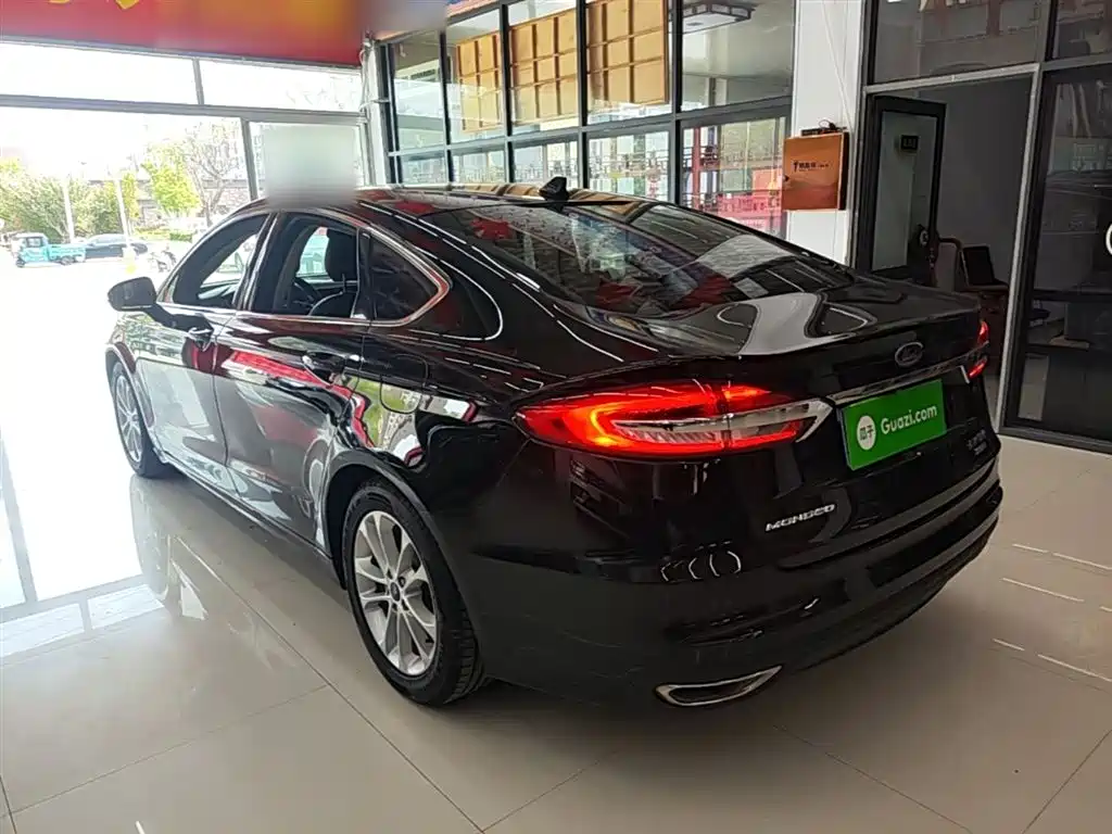 FORD MONDEO